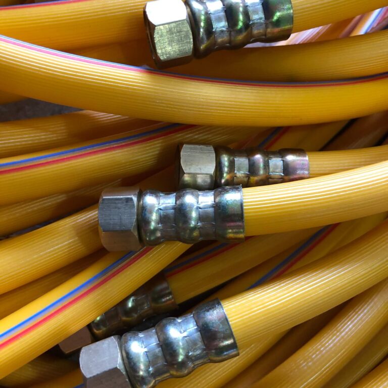 day-dan-den-voi-bom-bong-chat-luong-cao